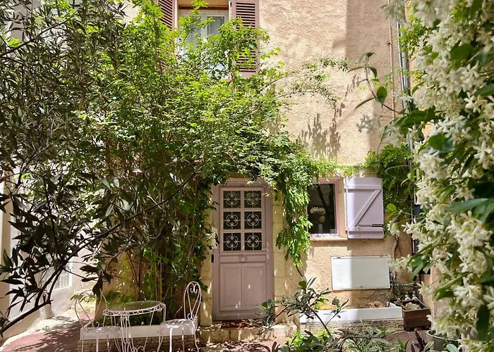 La Maison Boheme